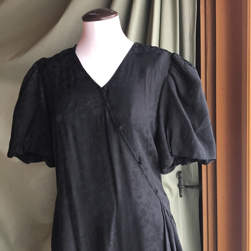 SILK STUDIO 🖤 Vintage 1980s Black Dress